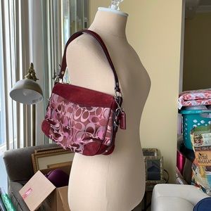 EUC Coach Optic C shoulder bag